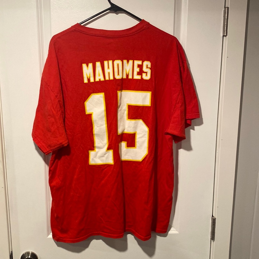 Patrick Mahomes Kansas City Chiefs jersey tshirt XL